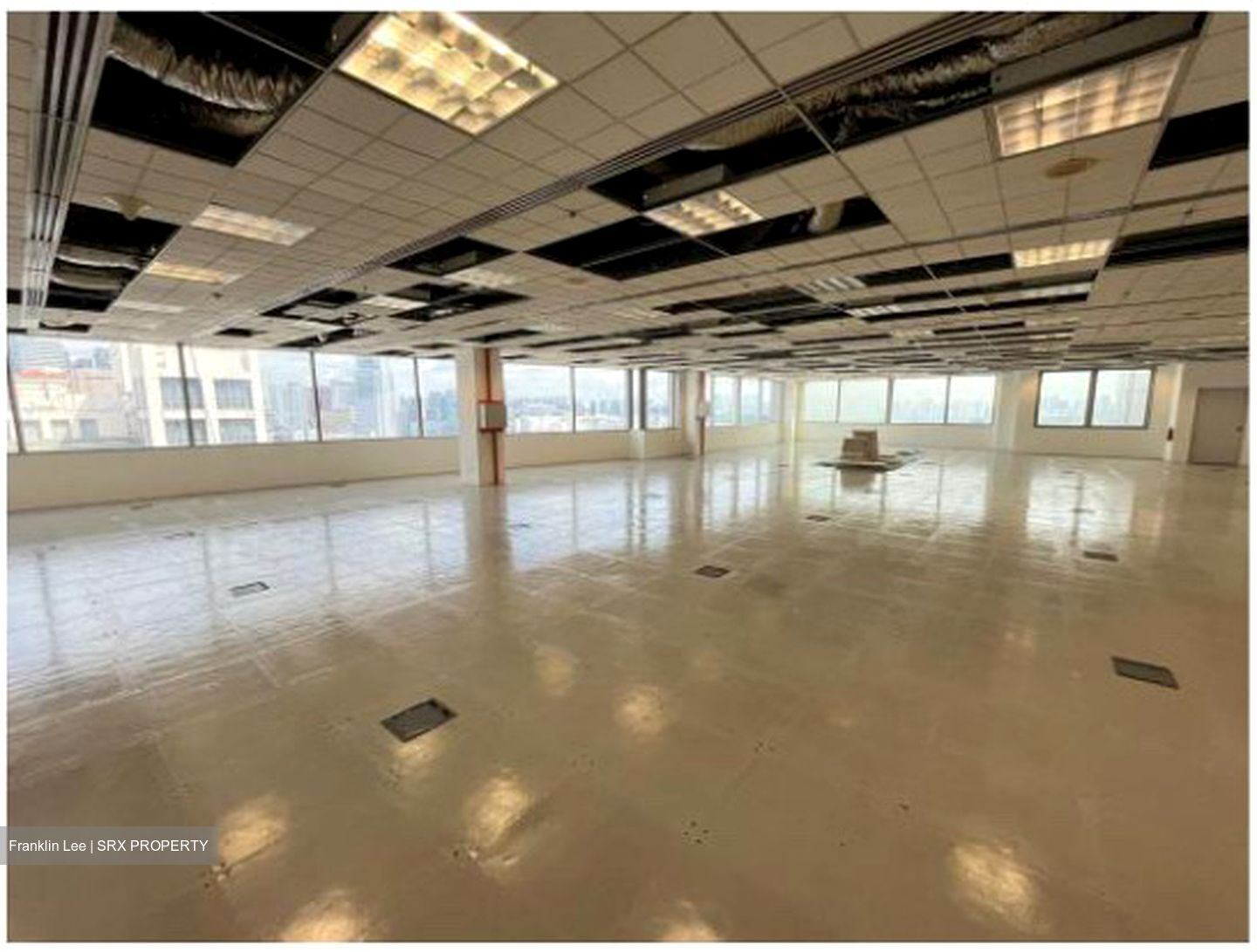 UE Square (D9), Office #437183741